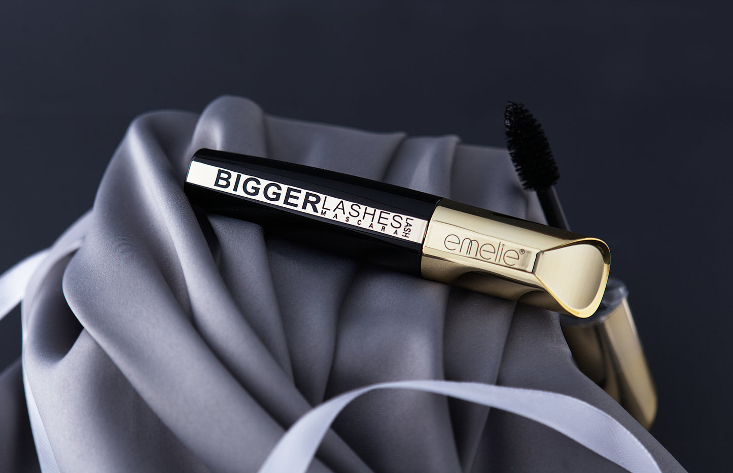 Emelie Bigger Lashes Mascara