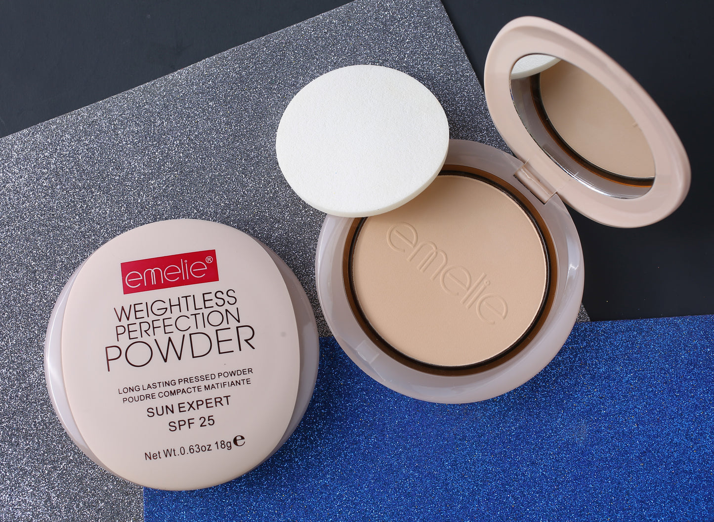 Emlie Weightless Perfect Compact Powder