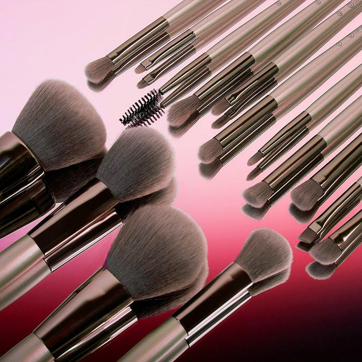 BH 15 pcs Lavish Brush Kit
