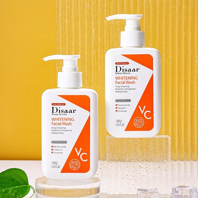 Disaar Vitamin C Face Wash